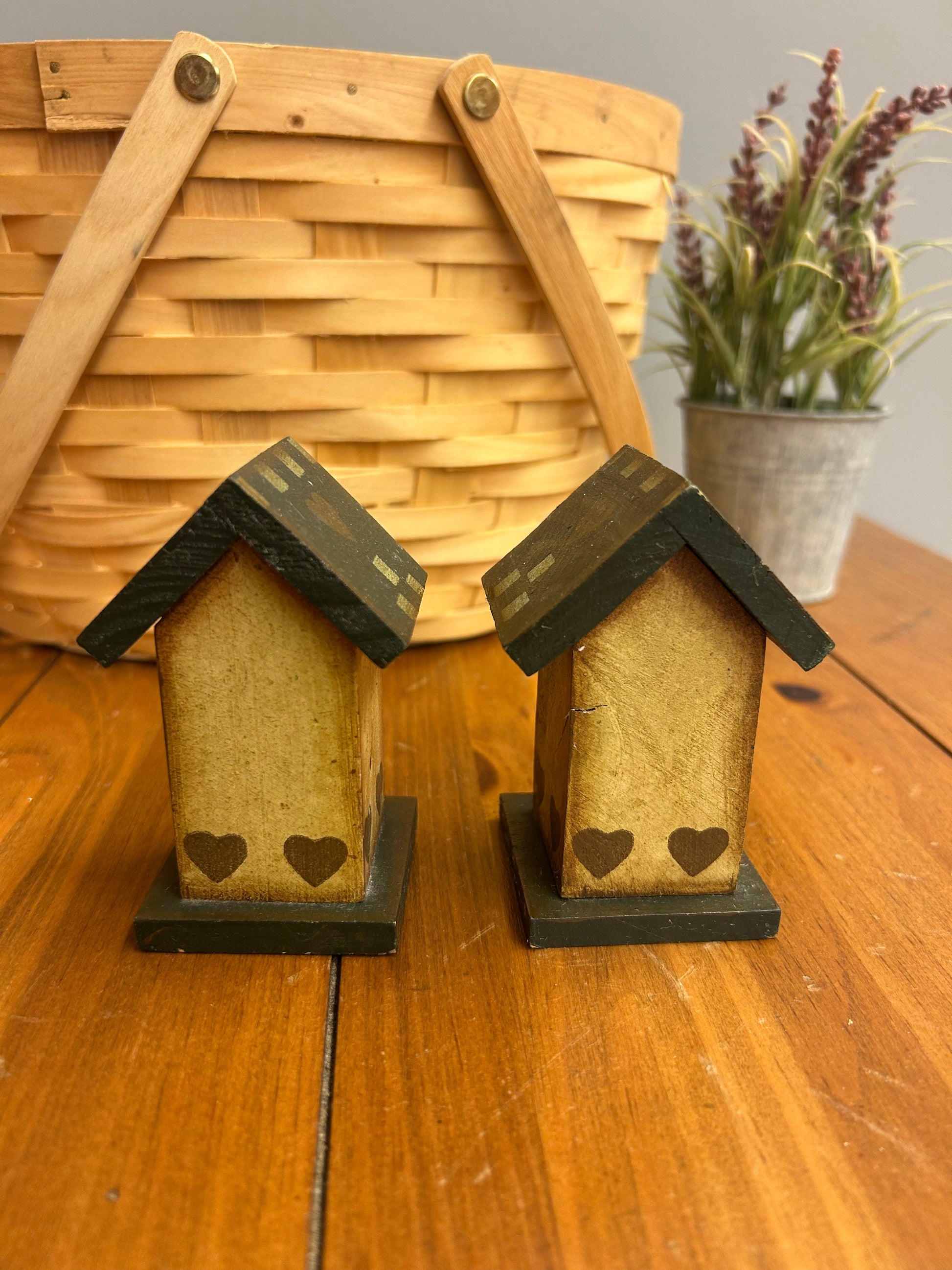 Mini primitive wood bird houses